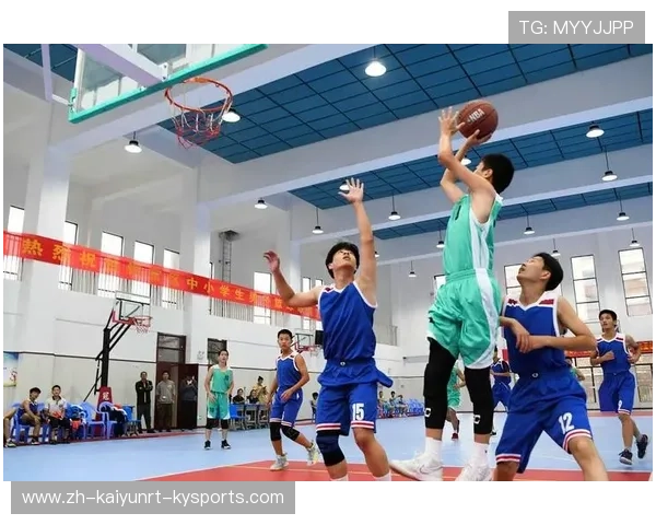 篮球比赛中防守轮转与协防配合的训练重点及实战应用